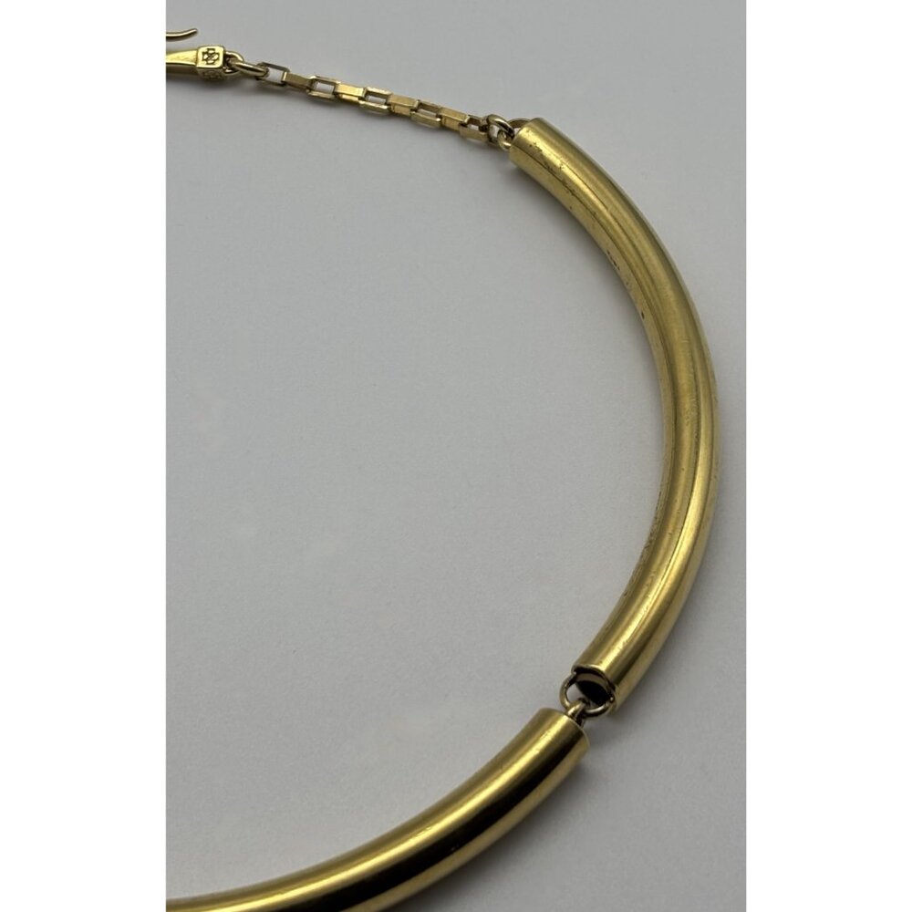 Vintage Ann Taylor Gold-Tone Curved Tubular Necklace Collar Adjustable, Logo Tag - Picture 12 of 13